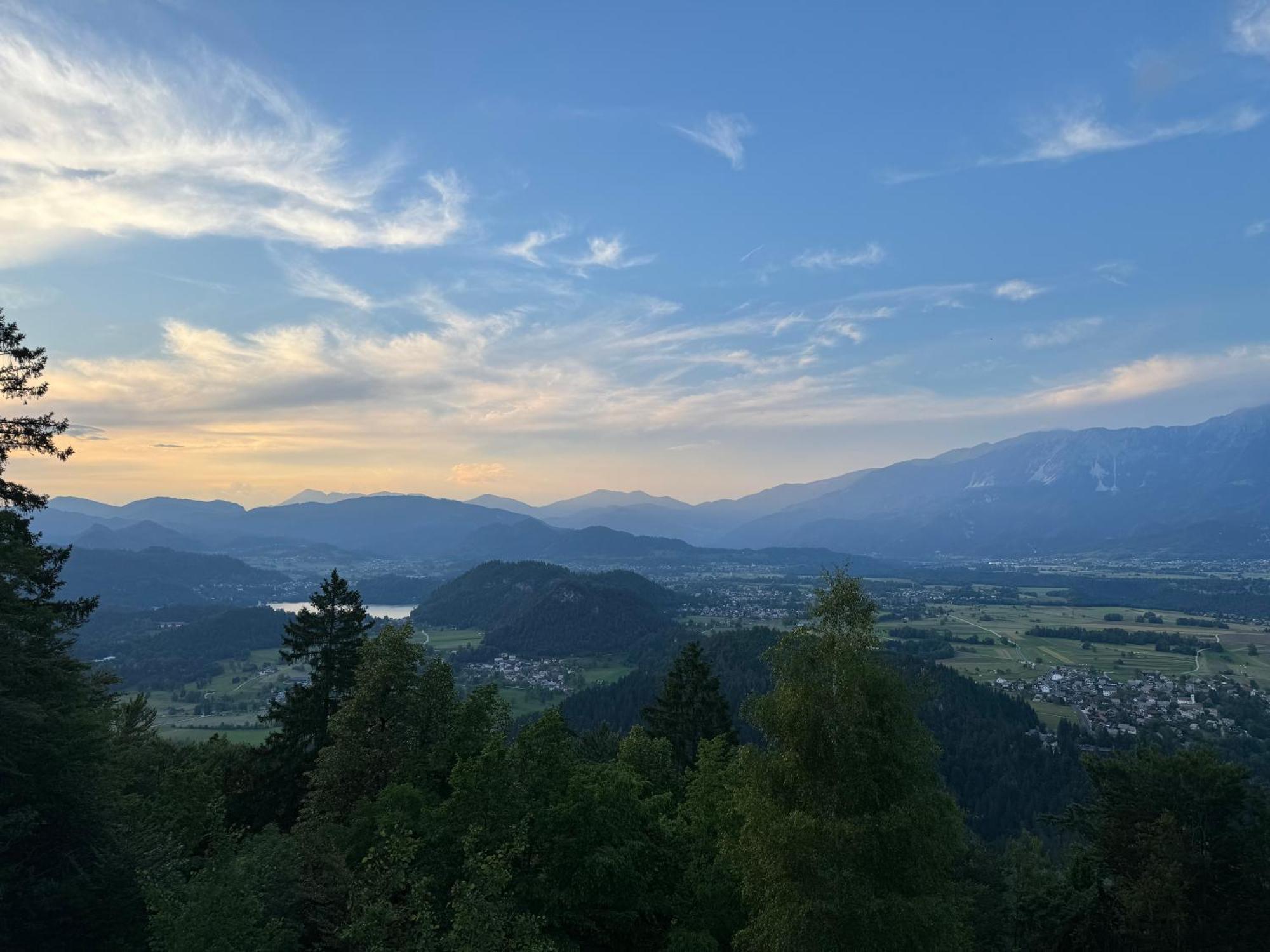 Koca Na Talezu Hotel Bled Kültér fotó